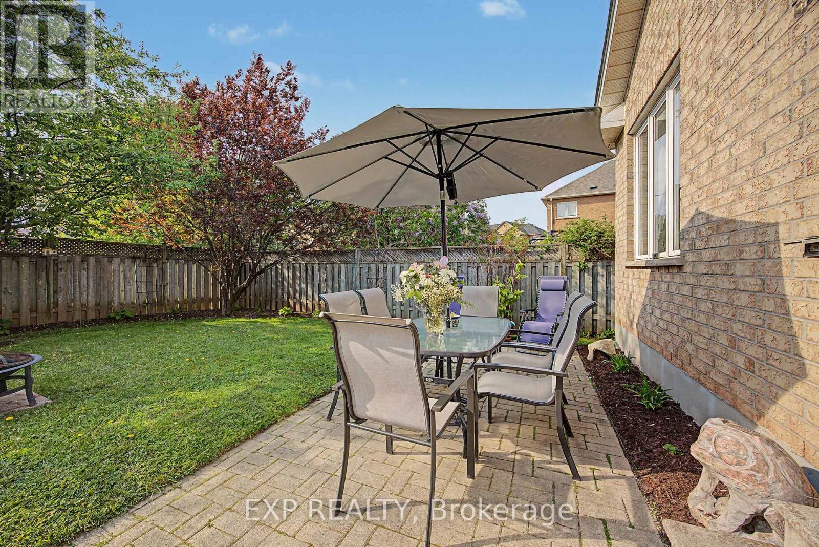 379 Grovehill Road, Oakville, Ontario L6H 6P3 - Photo 14 - W13150448