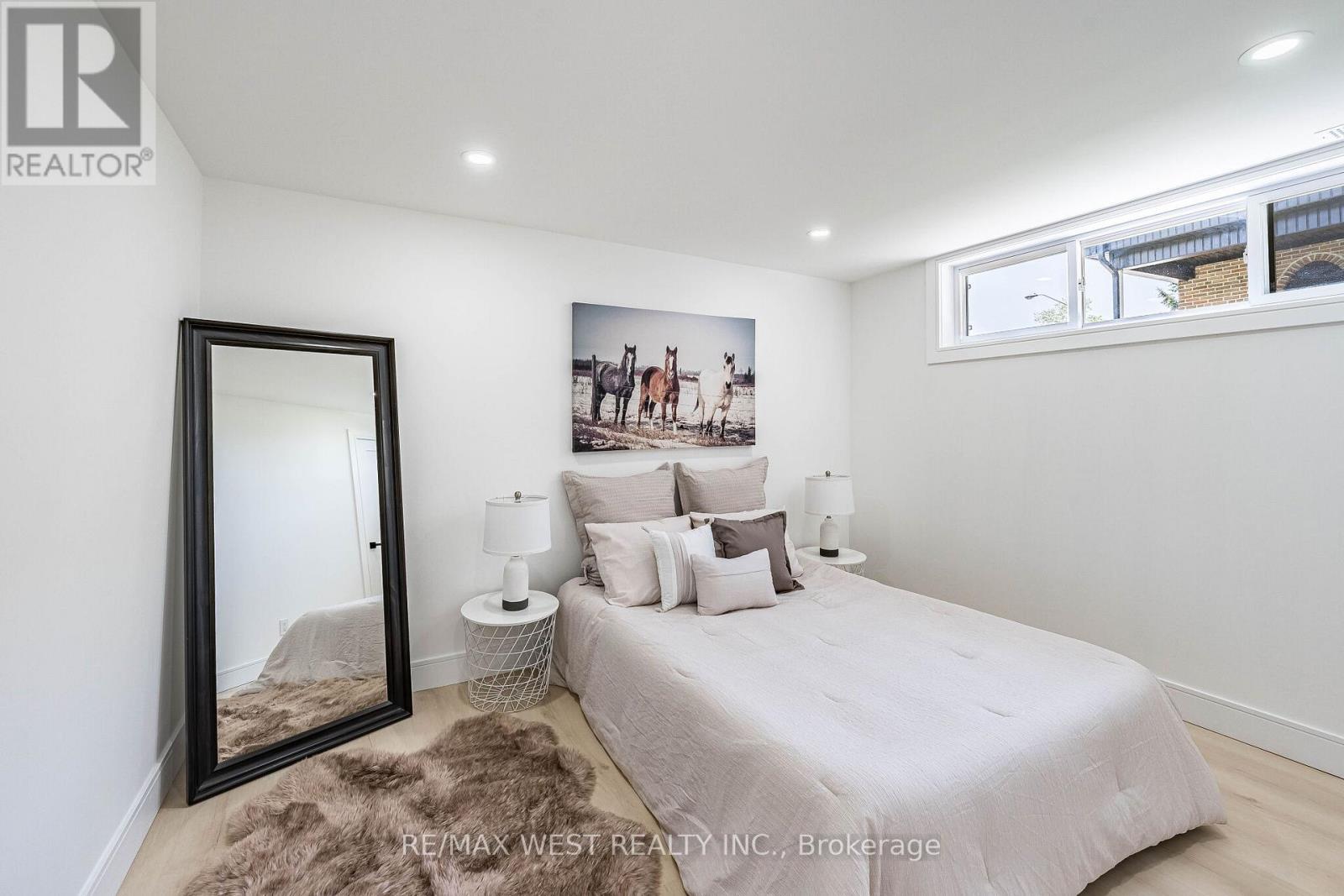 18 Torrington Drive, Toronto, Ontario  M9C 3V5 - Photo 38 - W13150326