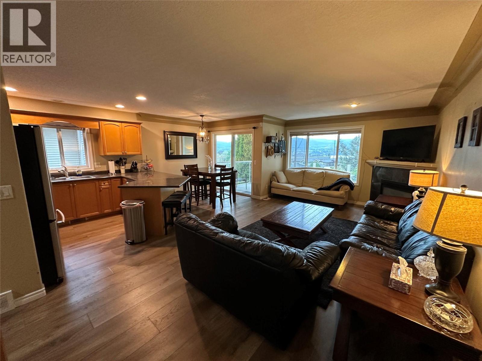 662 South Crest Drive, Kelowna, British Columbia  V1W 4W6 - Photo 11 - 10387922