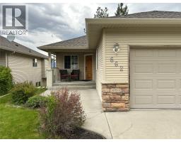 662 South Crest Drive, Kelowna, British Columbia  V1W 4W6 - Photo 3 - 10387922