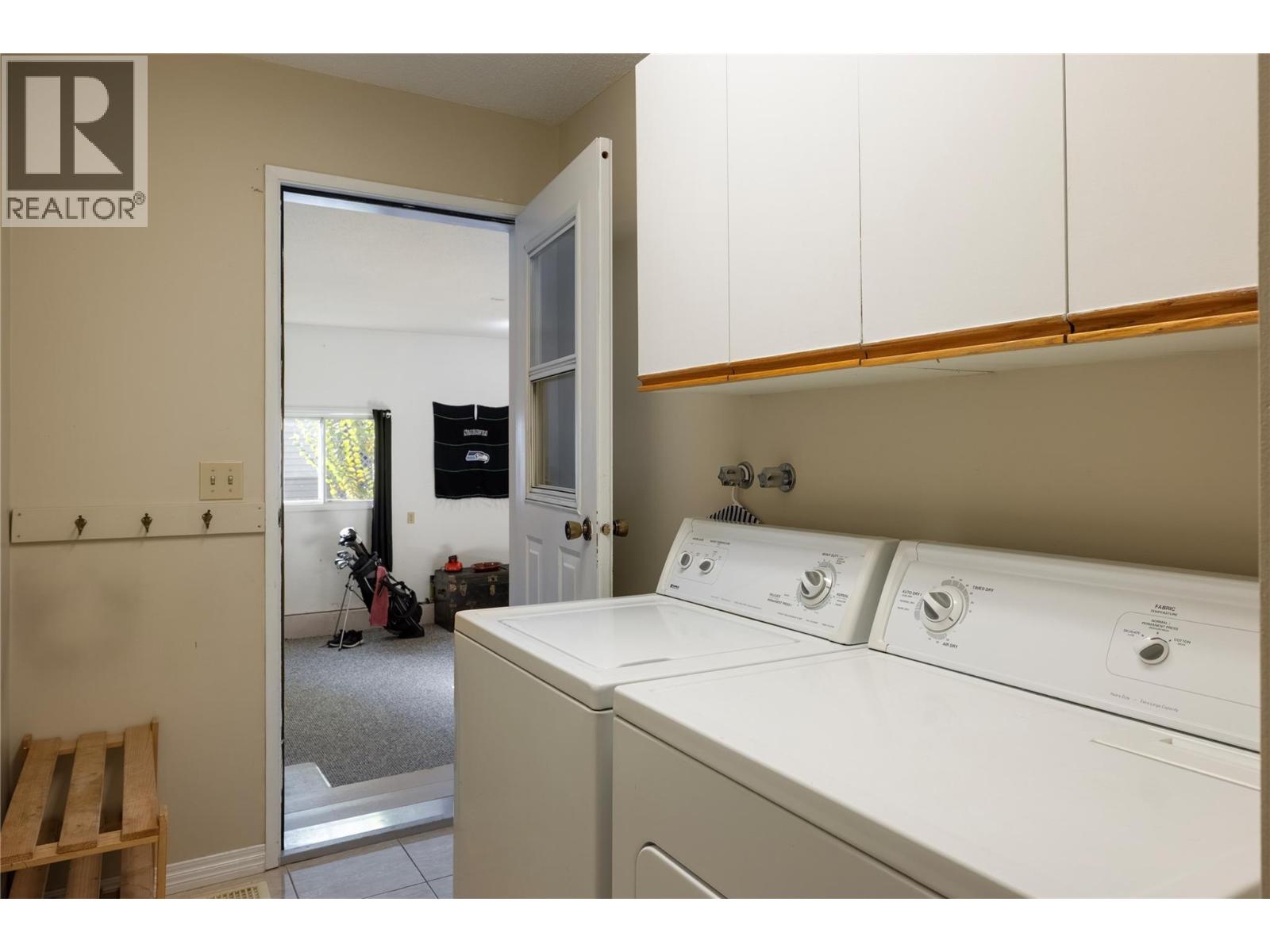 3035 Hayden Drive, Armstrong, British Columbia  V0E 1B1 - Photo 18 - 10387617