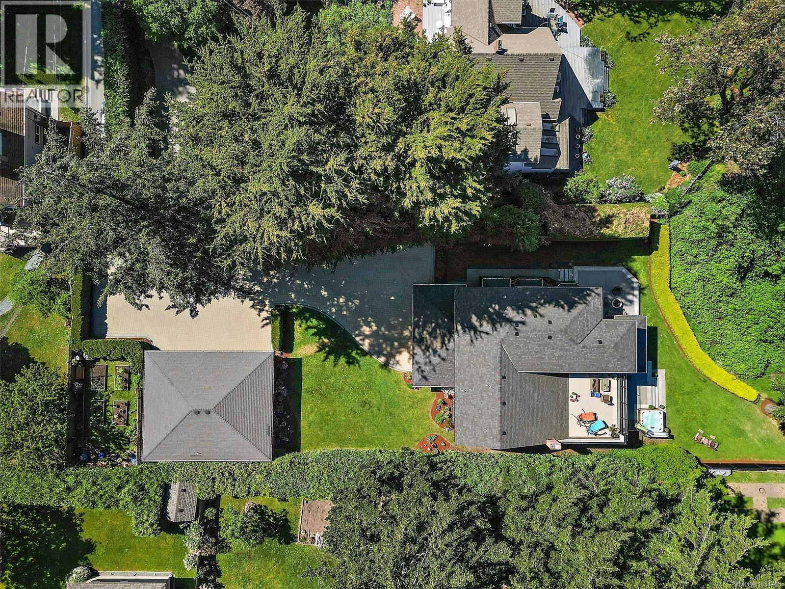 4561 Bissenden Pl, Saanich, British Columbia  V8N 3K5 - Photo 54 - 1034768
