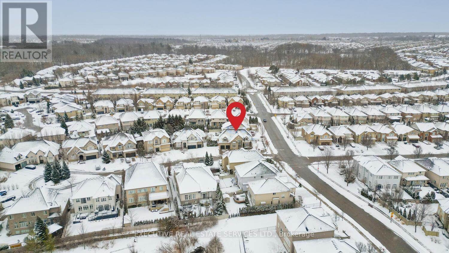 4 Berkshire Place, Hamilton, Ontario  L9K 0A9 - Photo 3 - X13150652