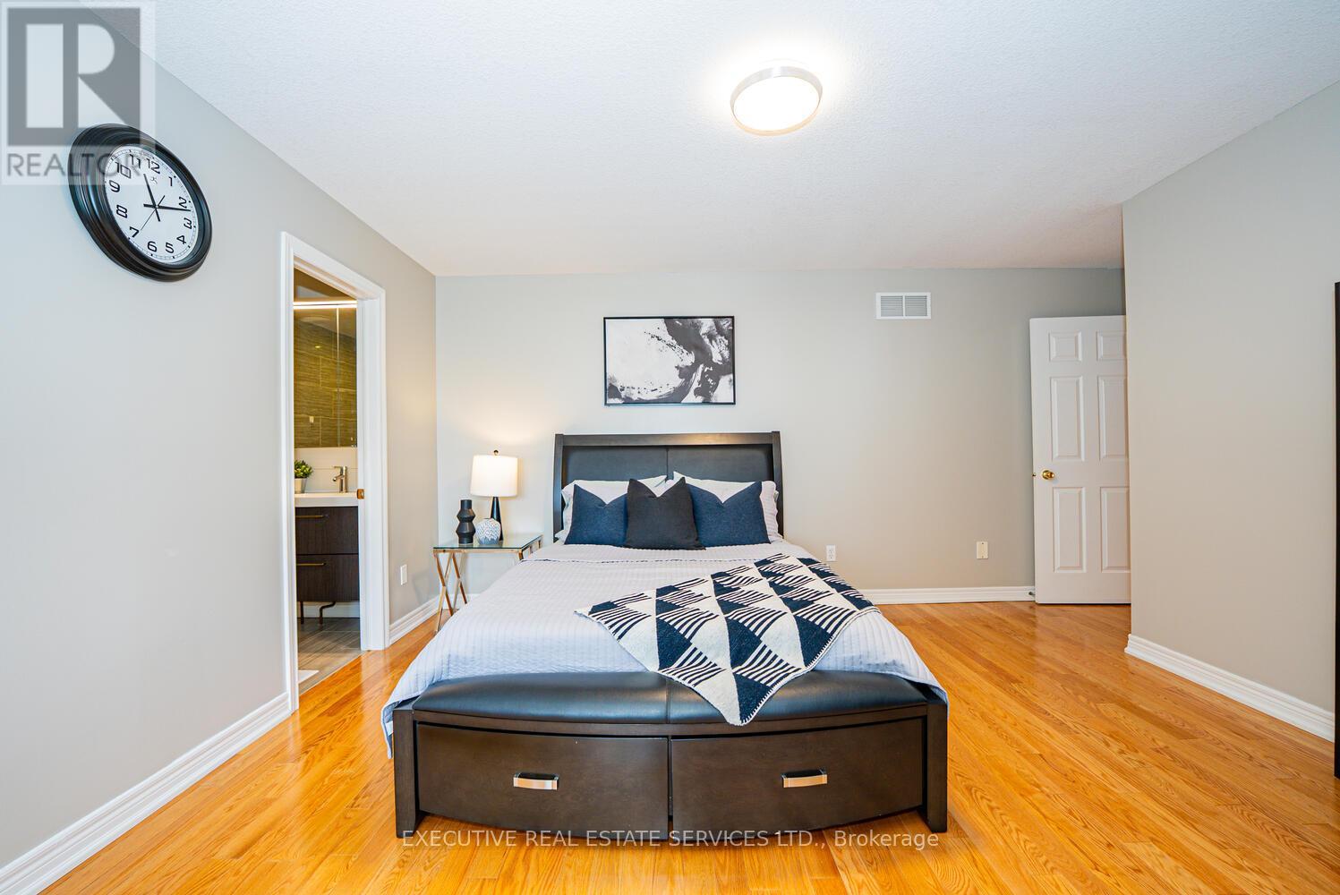 4 Berkshire Place, Hamilton, Ontario  L9K 0A9 - Photo 31 - X13150652