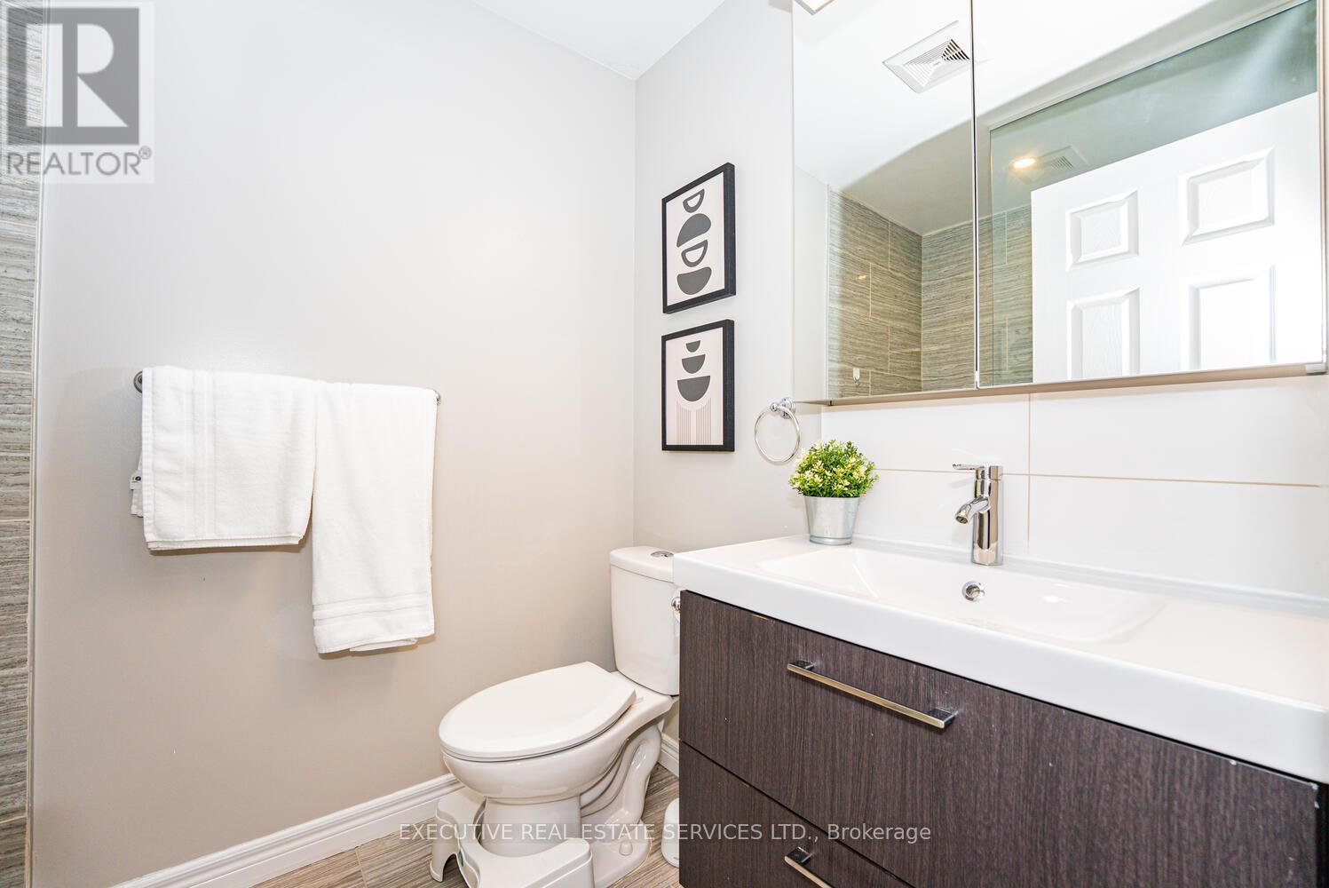 4 Berkshire Place, Hamilton, Ontario  L9K 0A9 - Photo 32 - X13150652