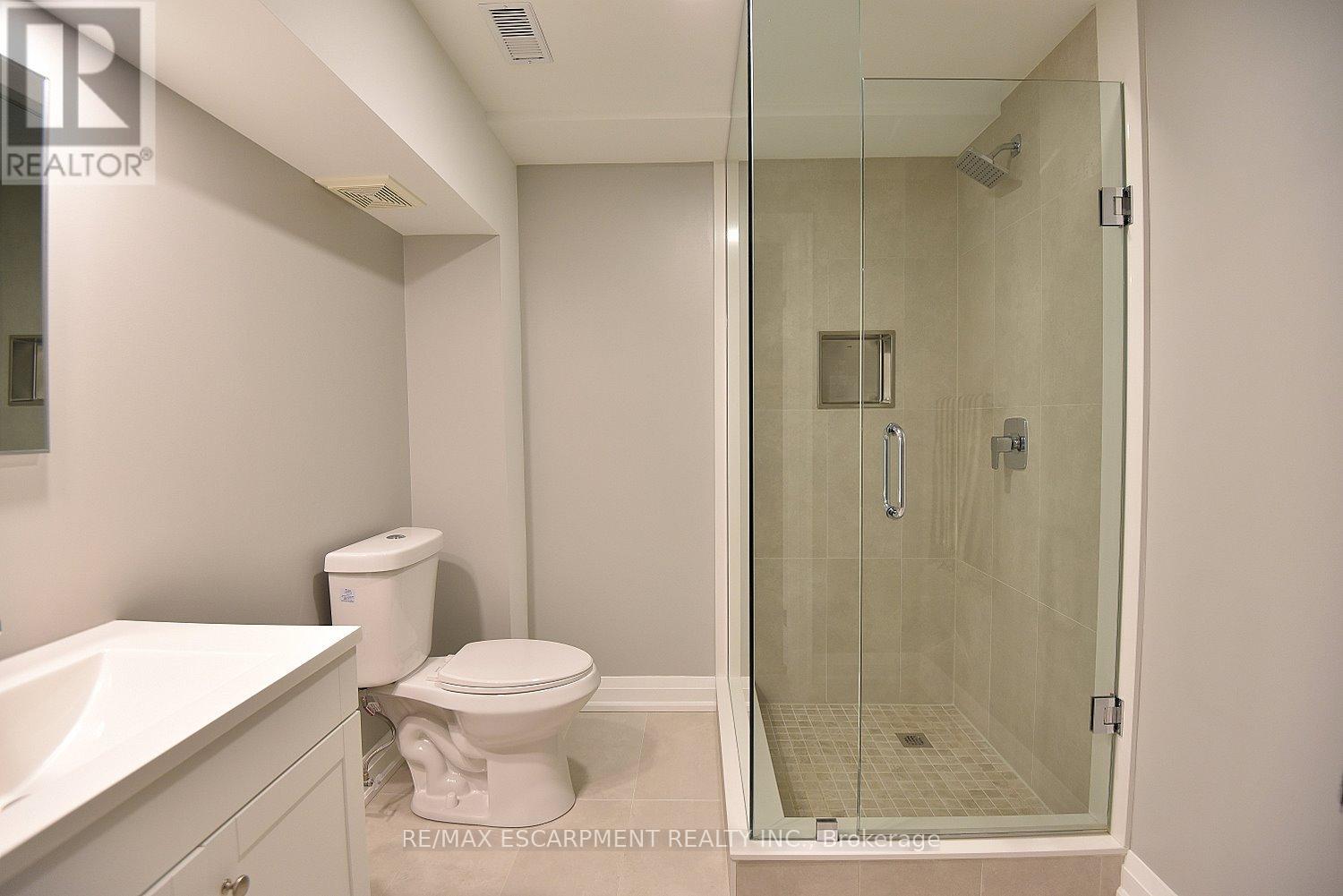 49 Riveroaks Drive, Hamilton, Ontario  L0R 1W0 - Photo 25 - X13150670