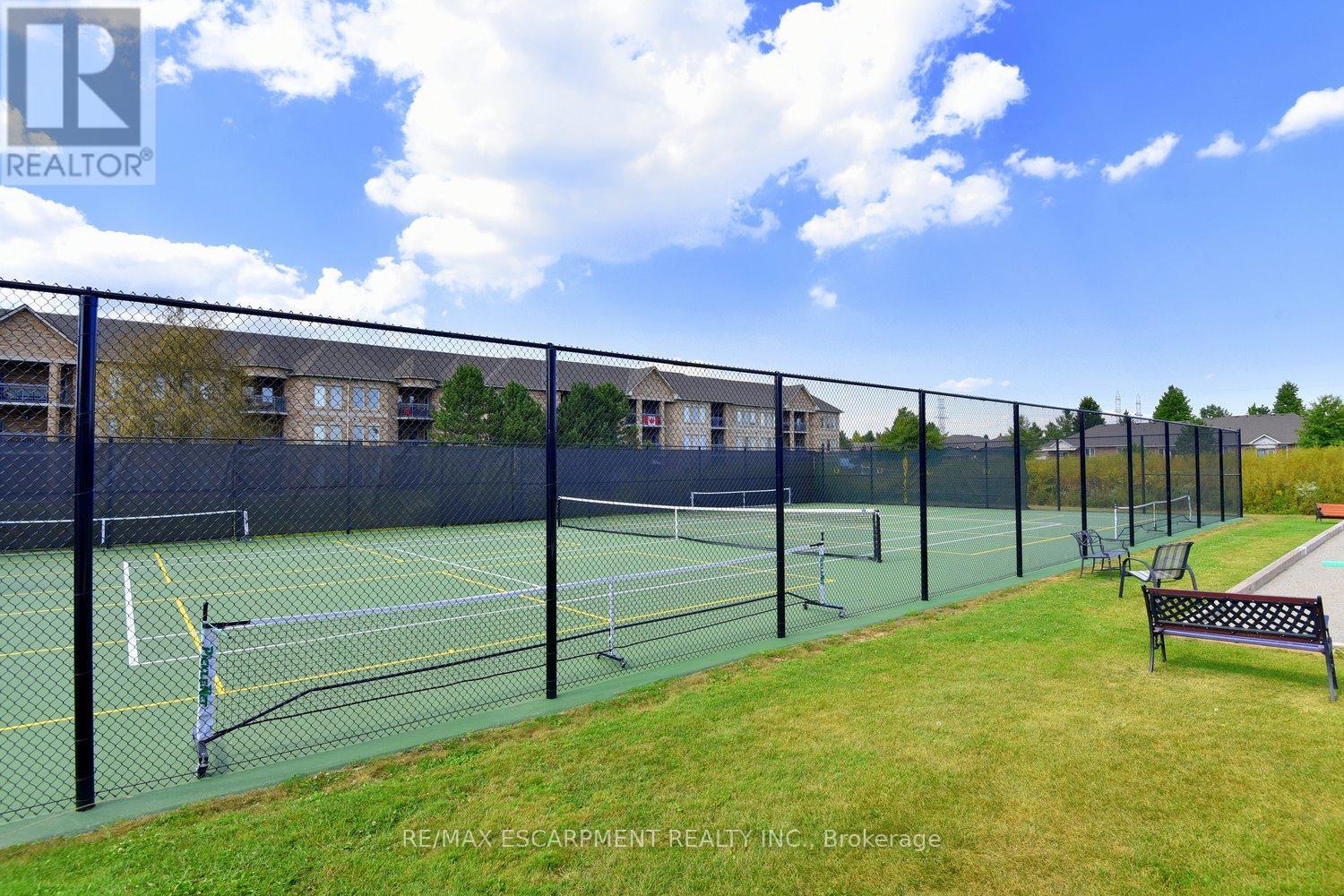 49 Riveroaks Drive, Hamilton, Ontario  L0R 1W0 - Photo 47 - X13150670