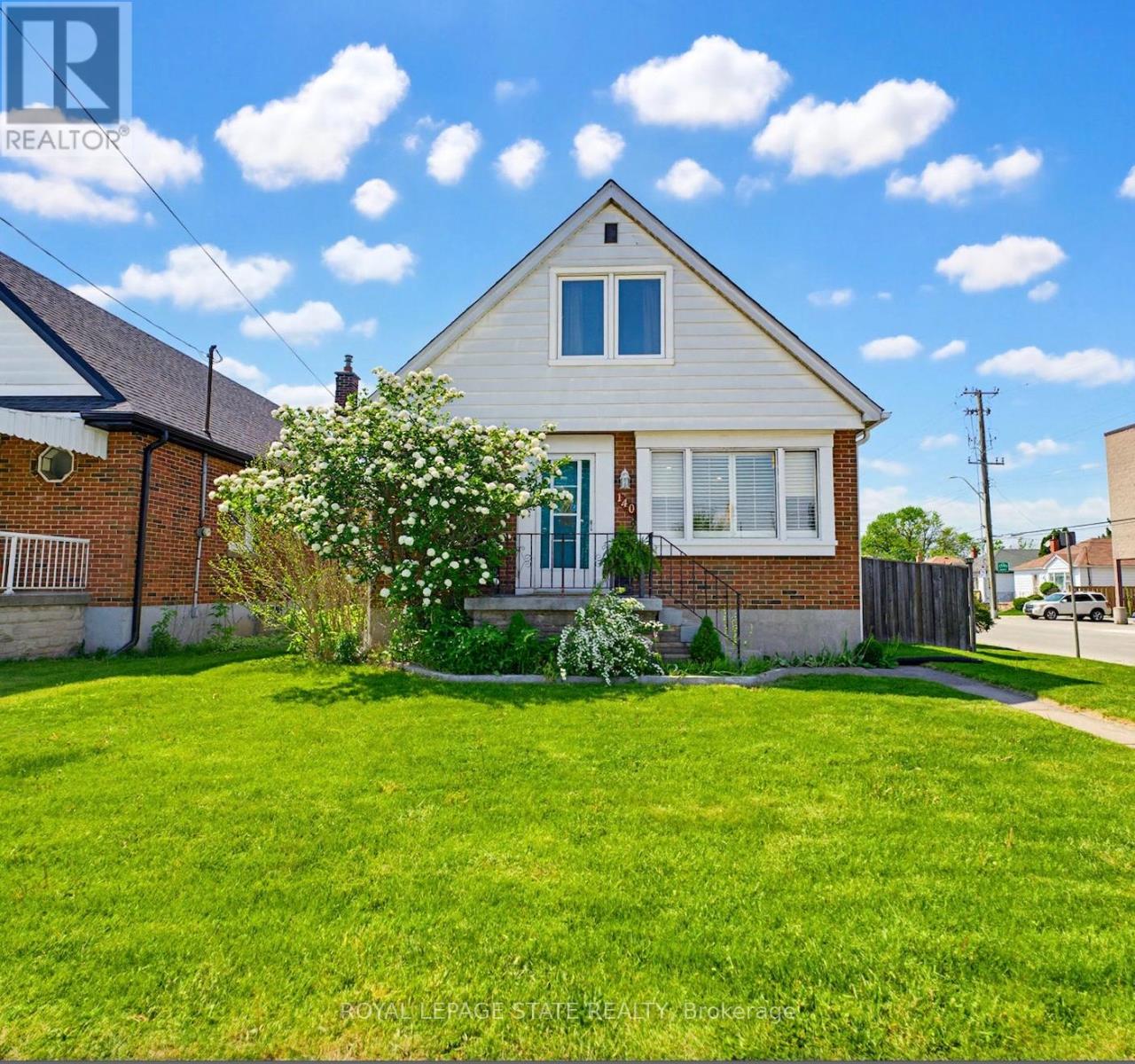 140 PARKDALE AVENUE, Hamilton, Ontario