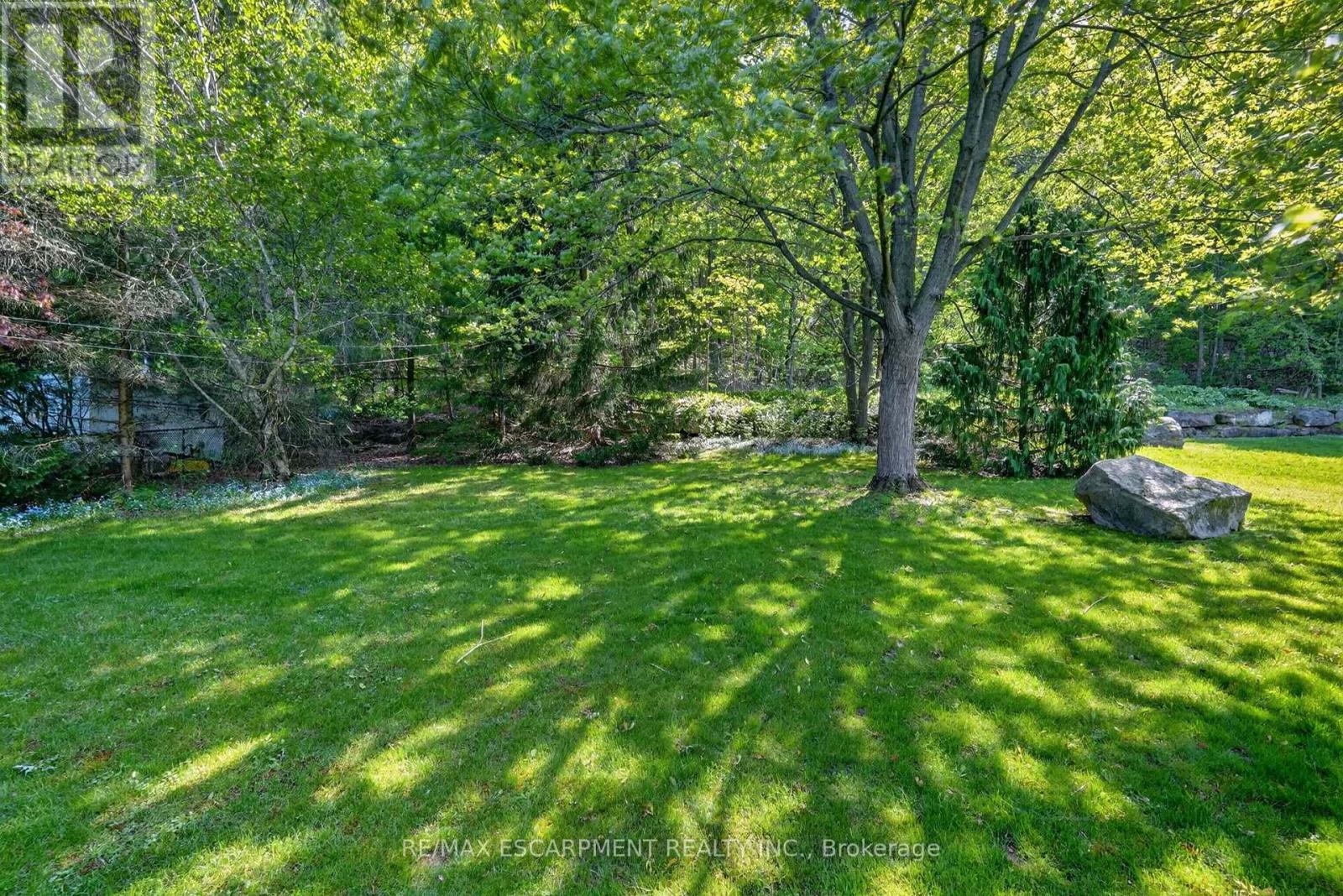 144 Dorchester Drive, Grimsby, Ontario  L3M 5J9 - Photo 30 - X13150822
