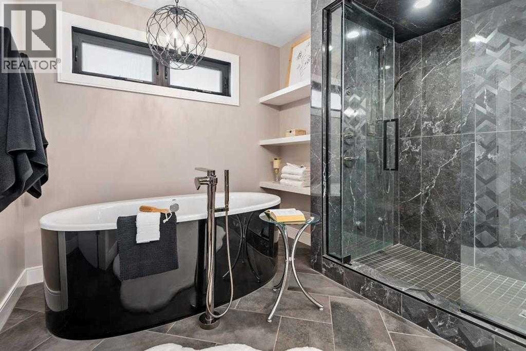 57 Larratt Close, Red Deer, Alberta  T4R 0S6 - Photo 30 - A2306843