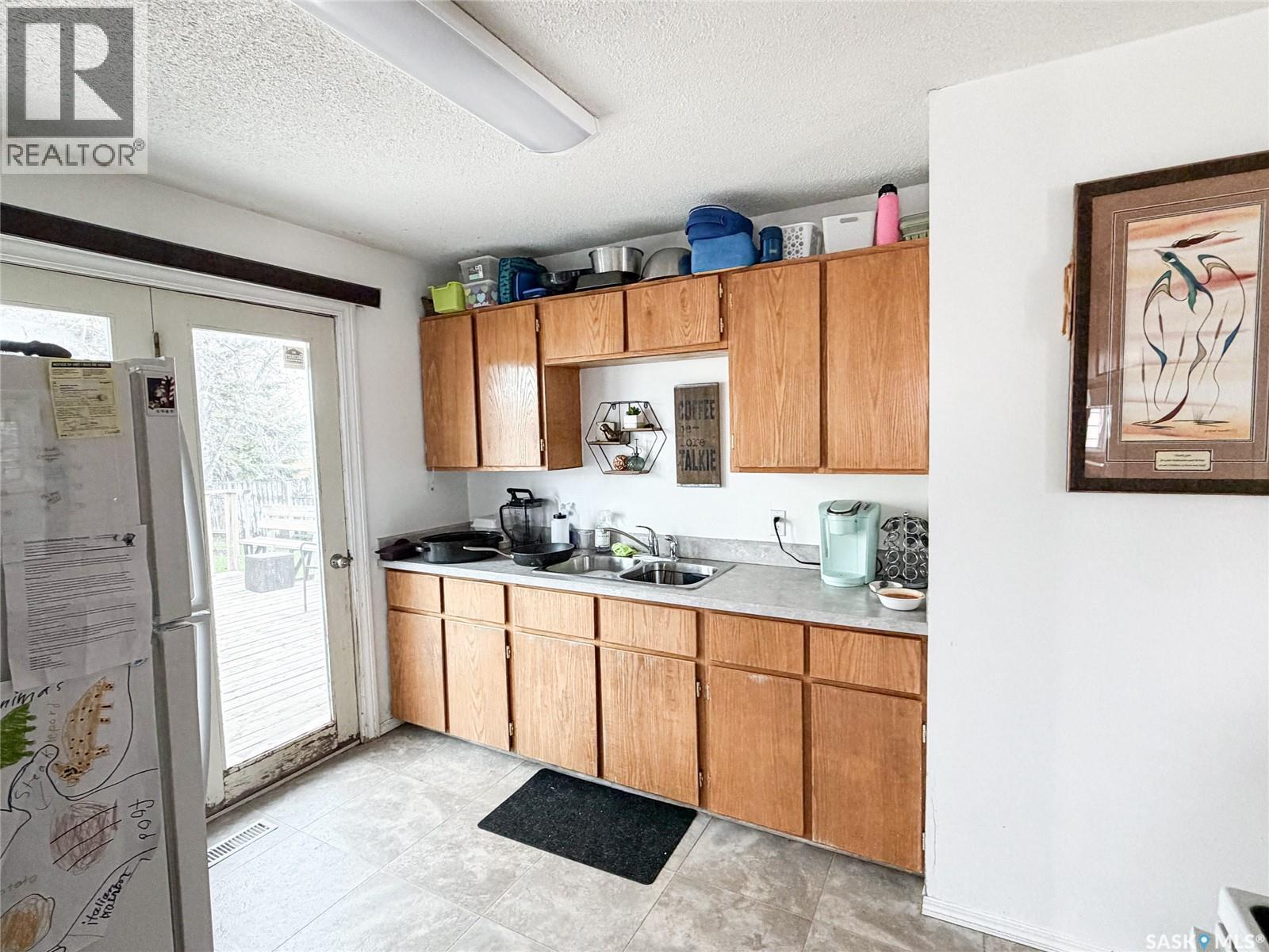 7 Dunfield Crescent, Meadow Lake, Saskatchewan  S9X 1E6 - Photo 7 - SK036545