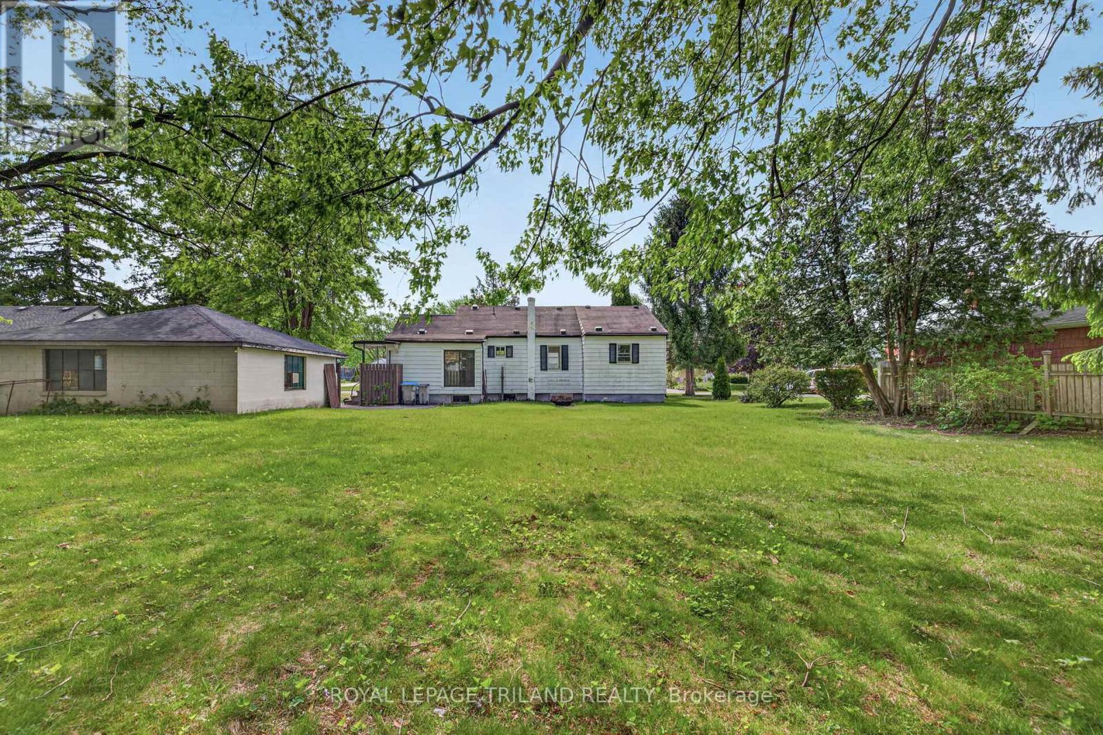 147 Burns Street, Strathroy-Caradoc, Ontario  N7G 1X4 - Photo 24 - X13151038