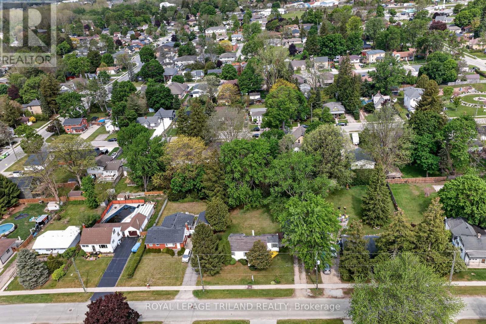 147 Burns Street, Strathroy-Caradoc, Ontario  N7G 1X4 - Photo 28 - X13151038