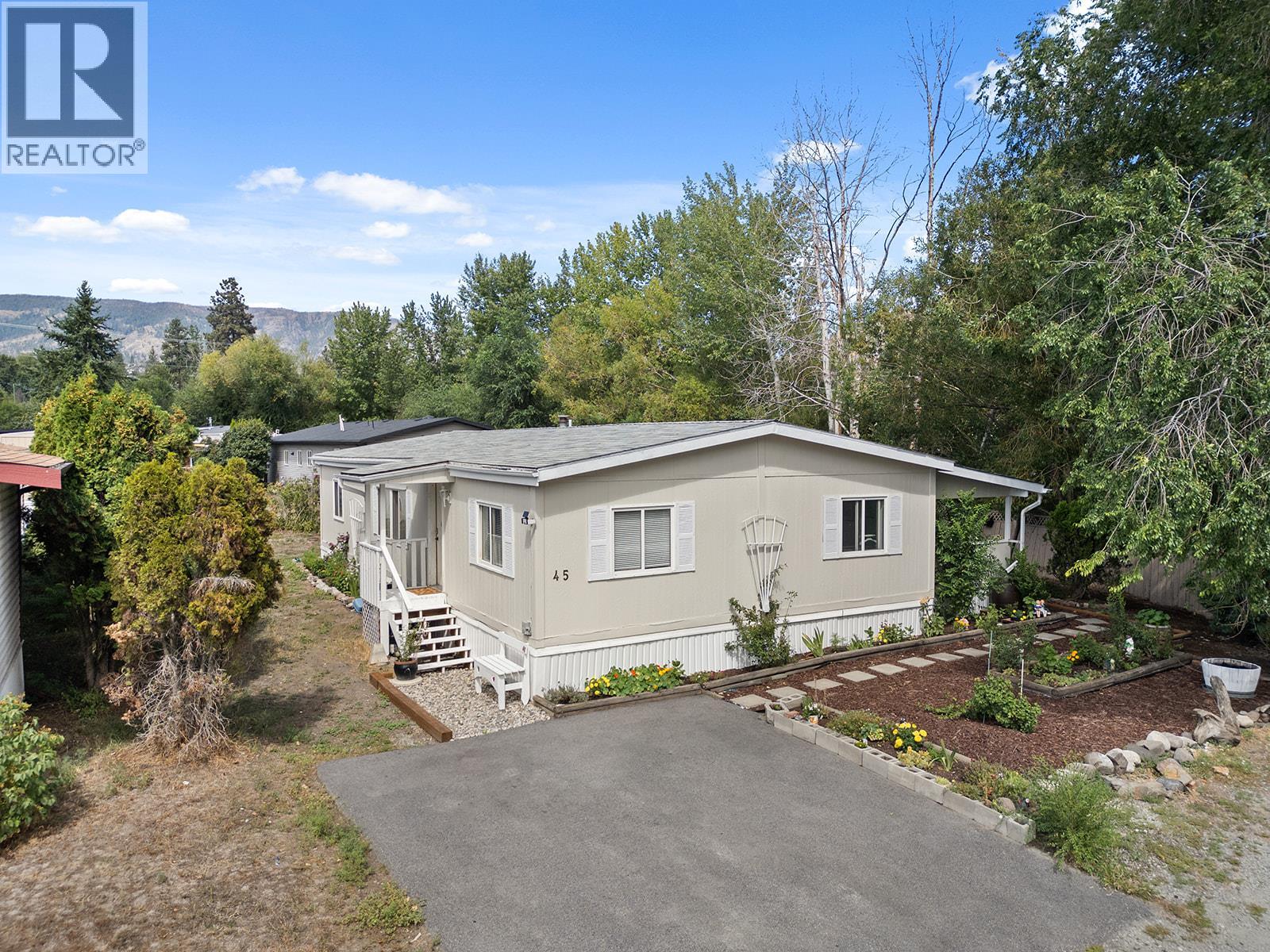 1881 Boucherie Road Unit# 45, West Kelowna, British Columbia  V4T 0C9 - Photo 2 - 10371639