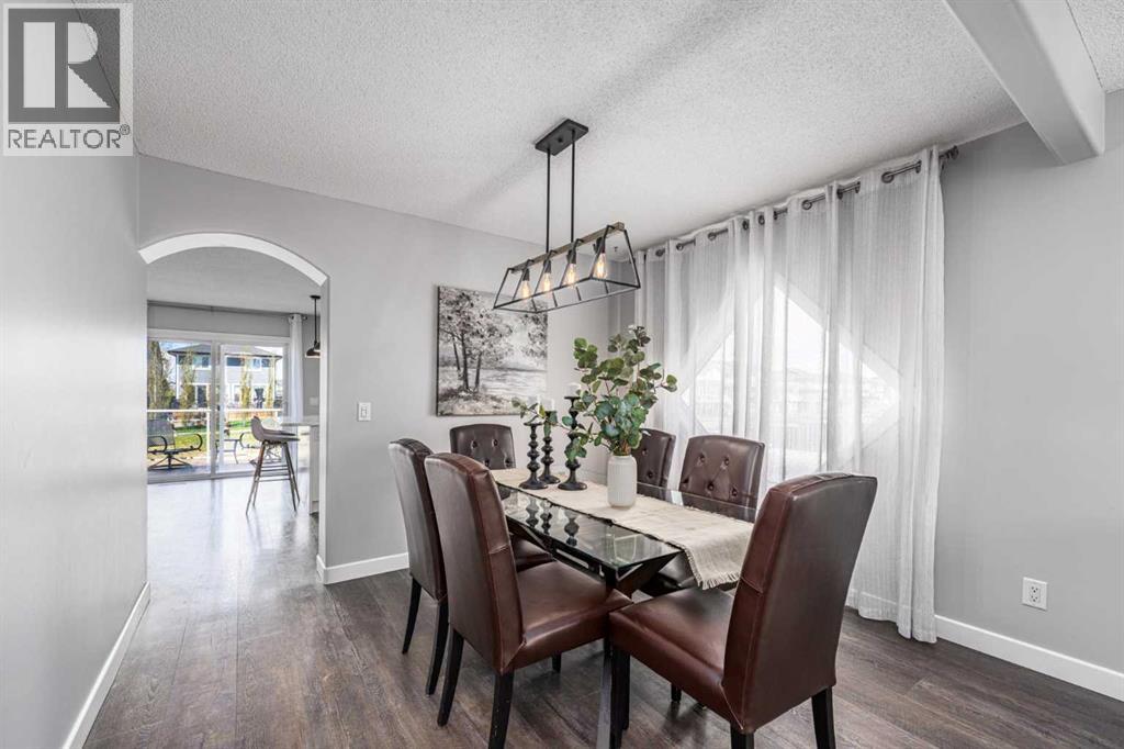 724 Luxstone Landing SW, Airdrie, Alberta  T4B 3L1 - Photo 5 - A2311638