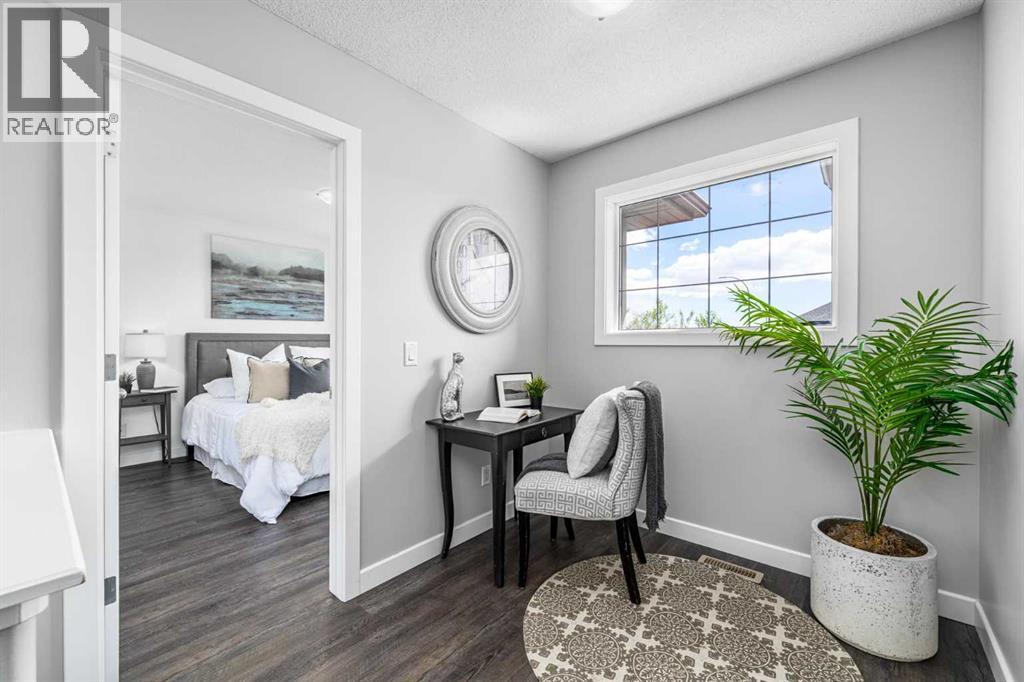 724 Luxstone Landing SW, Airdrie, Alberta  T4B 3L1 - Photo 20 - A2311638