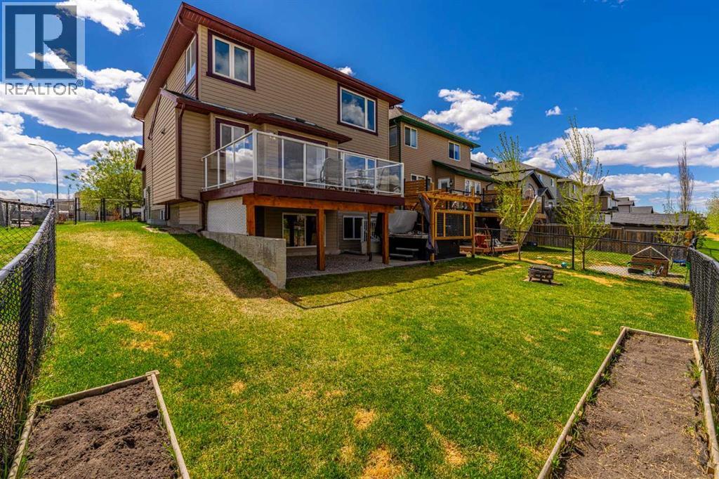 724 Luxstone Landing SW, Airdrie, Alberta  T4B 3L1 - Photo 30 - A2311638