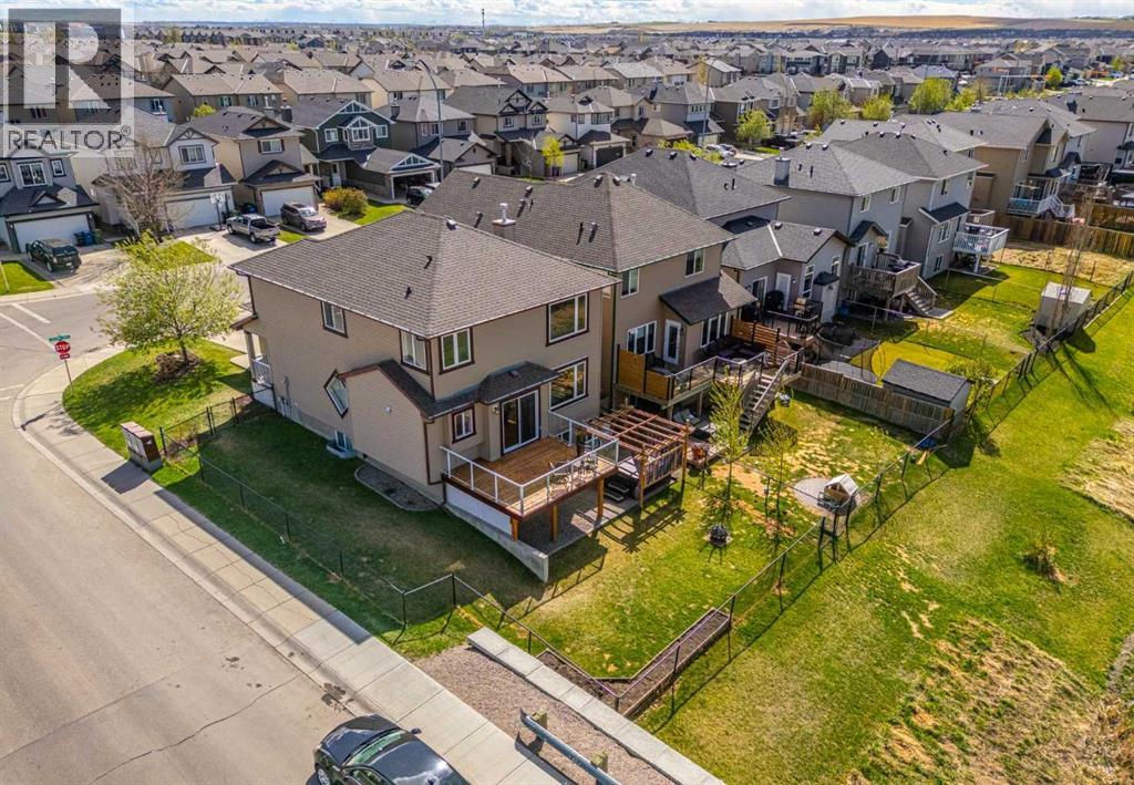 724 Luxstone Landing SW, Airdrie, Alberta  T4B 3L1 - Photo 37 - A2311638