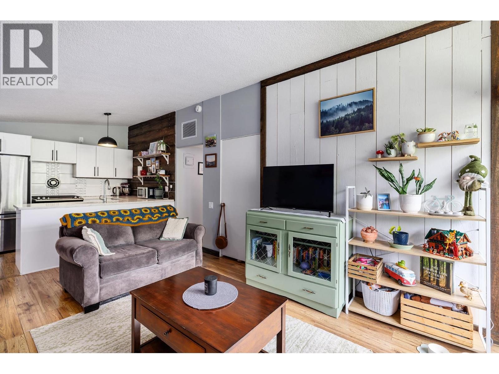 353 Boyce Crescent Unit# 17, Kelowna, British Columbia  V1Y 5Z7 - Photo 3 - 10388075