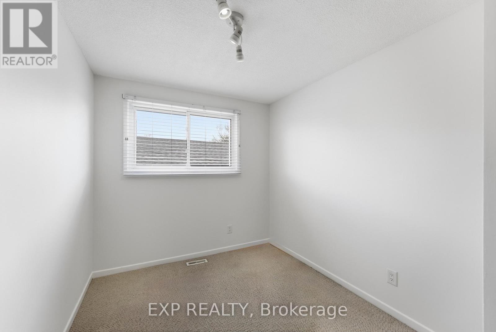 7551 Fern Avenue, Niagara Falls (Oldfield), Ontario L2G 5H6 - Photo 22 - X13150916