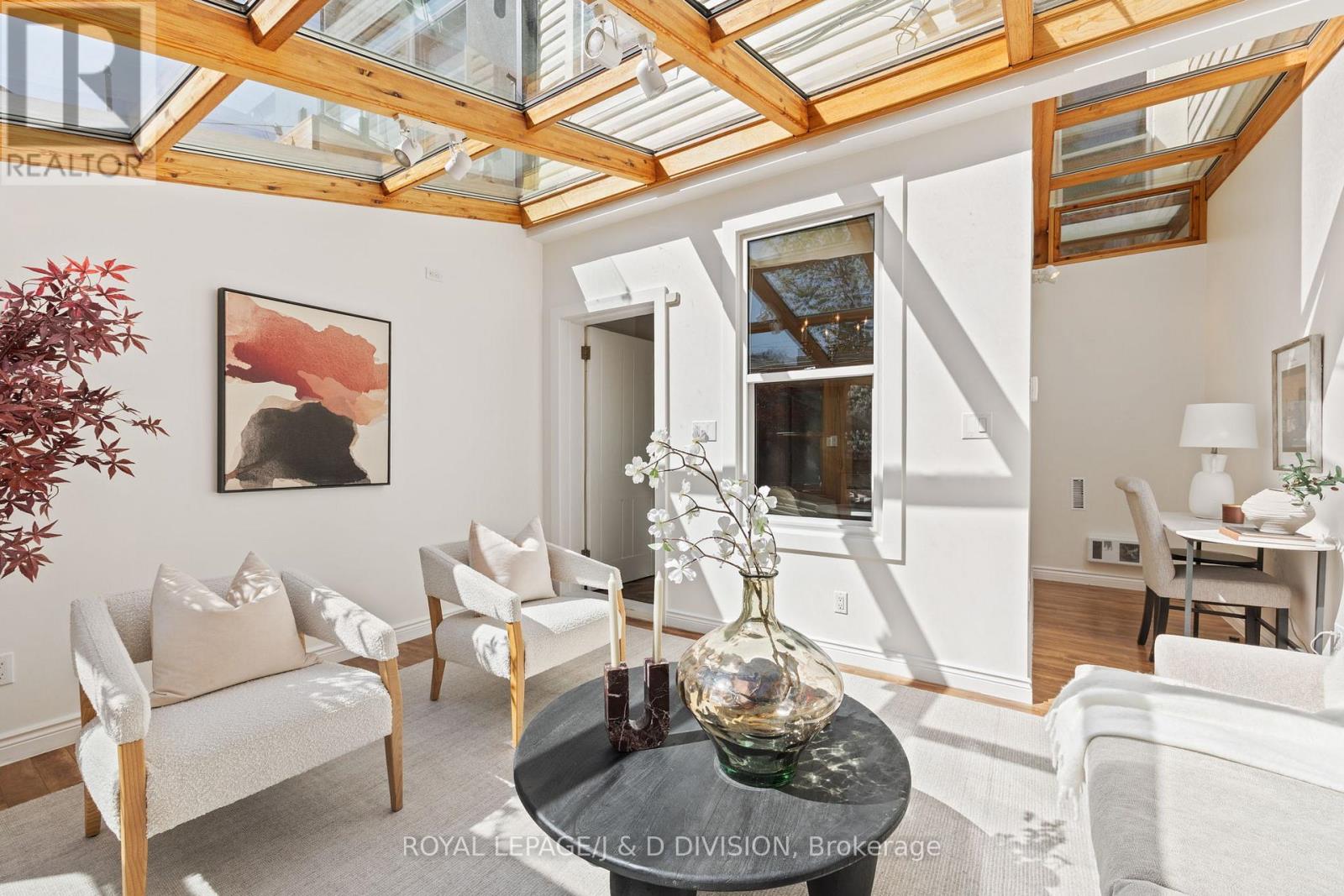 477 Roxton Road, Toronto, Ontario  M6G 3R5 - Photo 16 - C13112044
