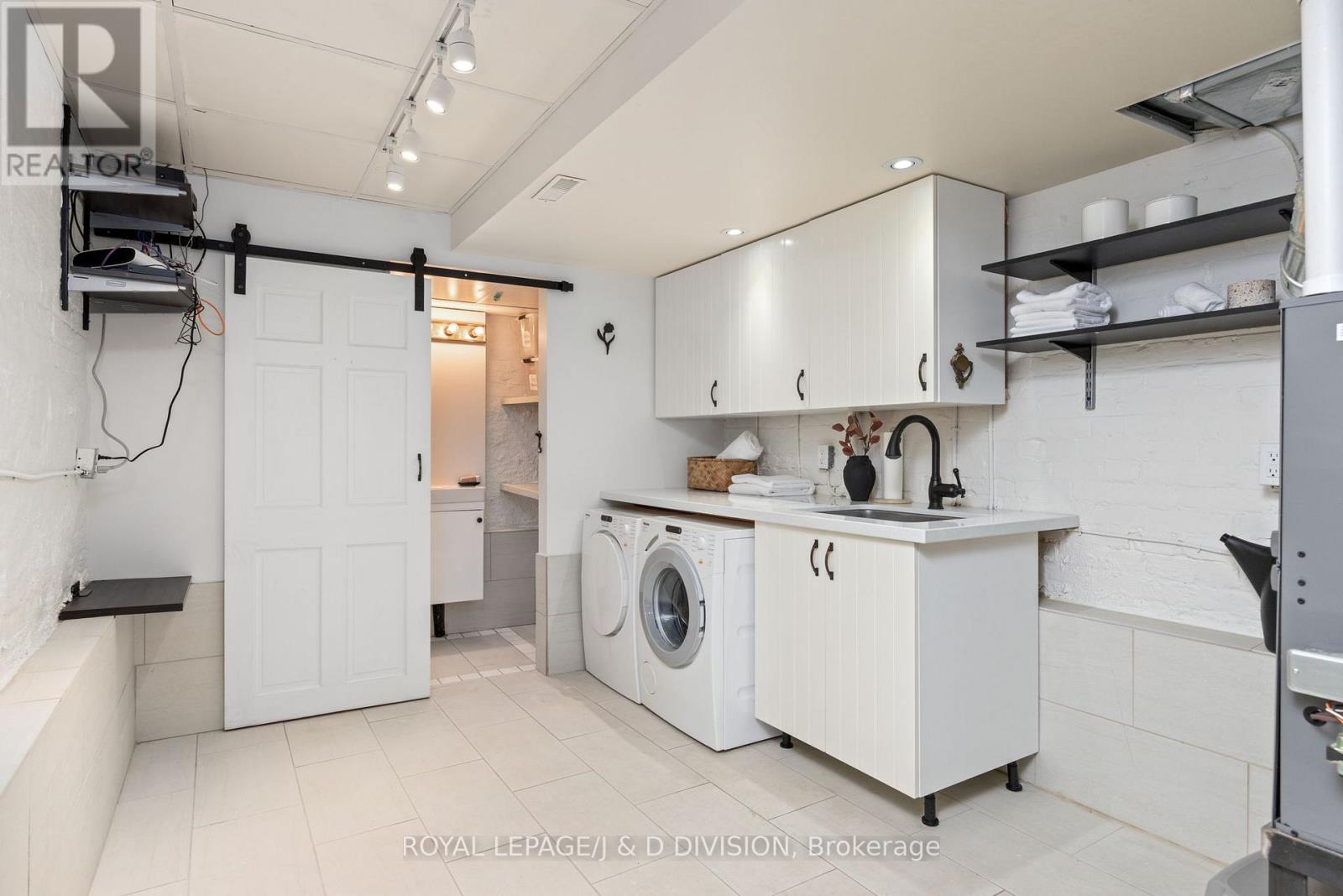 477 Roxton Road, Toronto, Ontario  M6G 3R5 - Photo 34 - C13112044