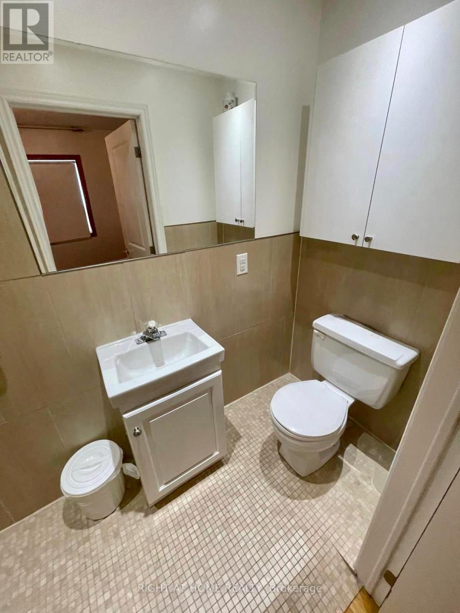 40 Bellevue Avenue, Toronto, Ontario  M5T 2N4 - Photo 16 - C13113878