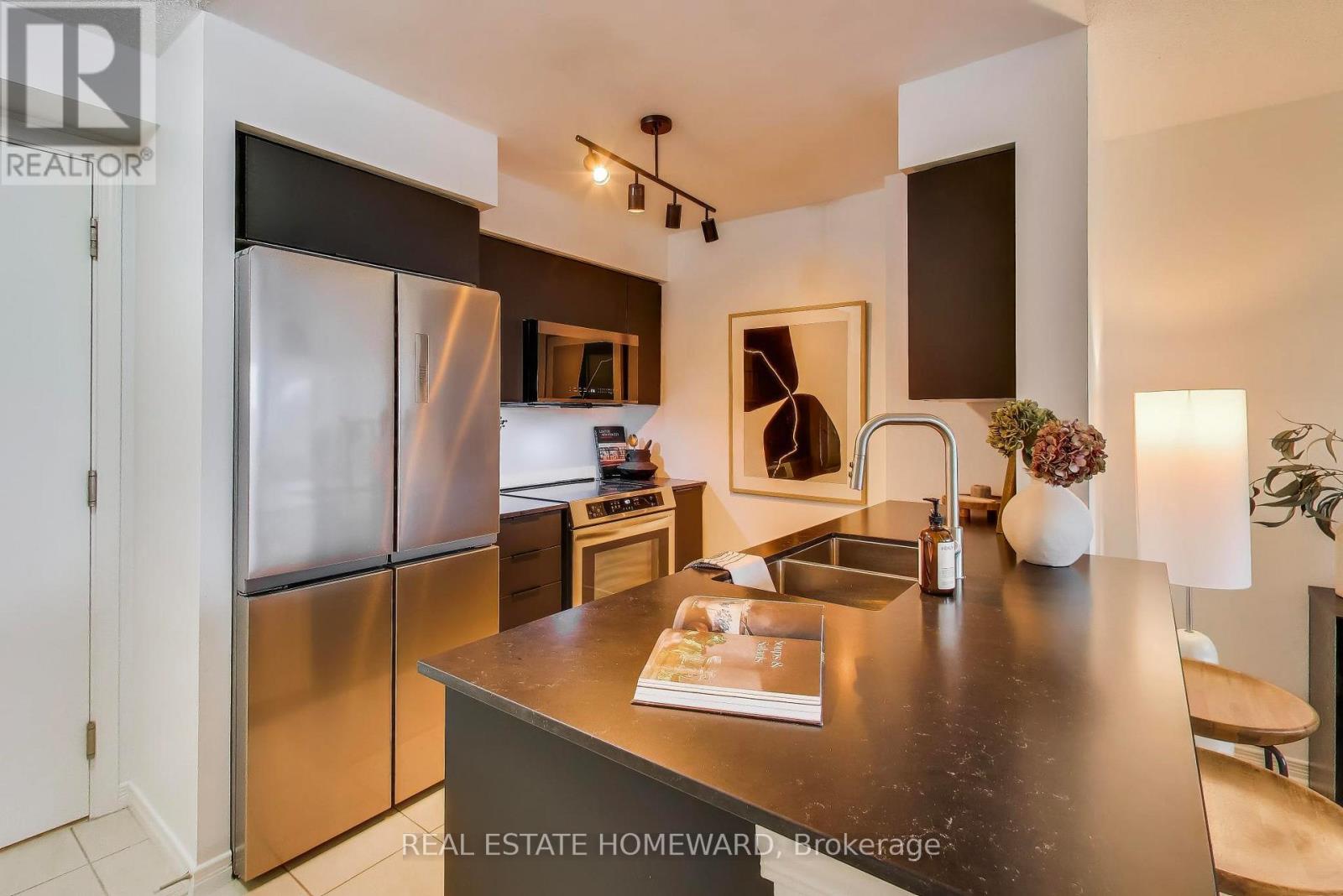1315 - 60 Heintzman Street, Toronto, Ontario M6P 5A1 - Photo 8 - W13149650
