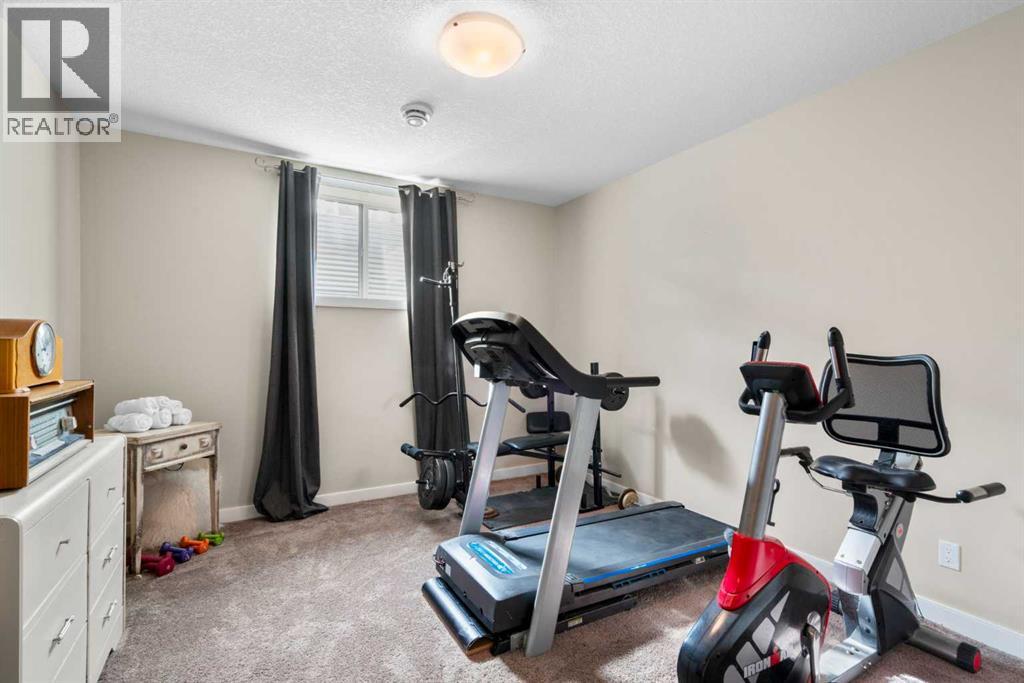25 Fireside Landing, Cochrane, Alberta  T4C 0V9 - Photo 43 - A2285252