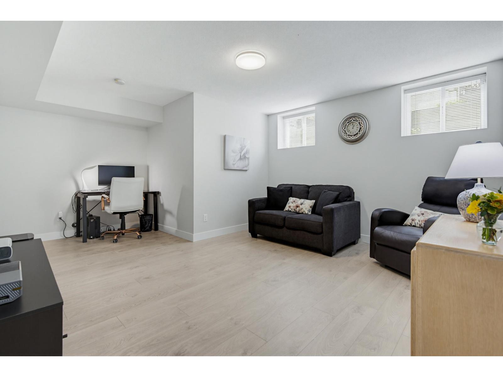 18158 68a Avenue, Surrey, British Columbia  V3S 9C2 - Photo 33 - R3124658