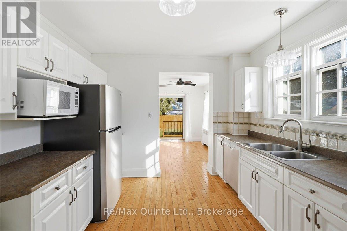 238 Victoria Avenue, Belleville, Ontario  K8N 2C5 - Photo 7 - X13150950