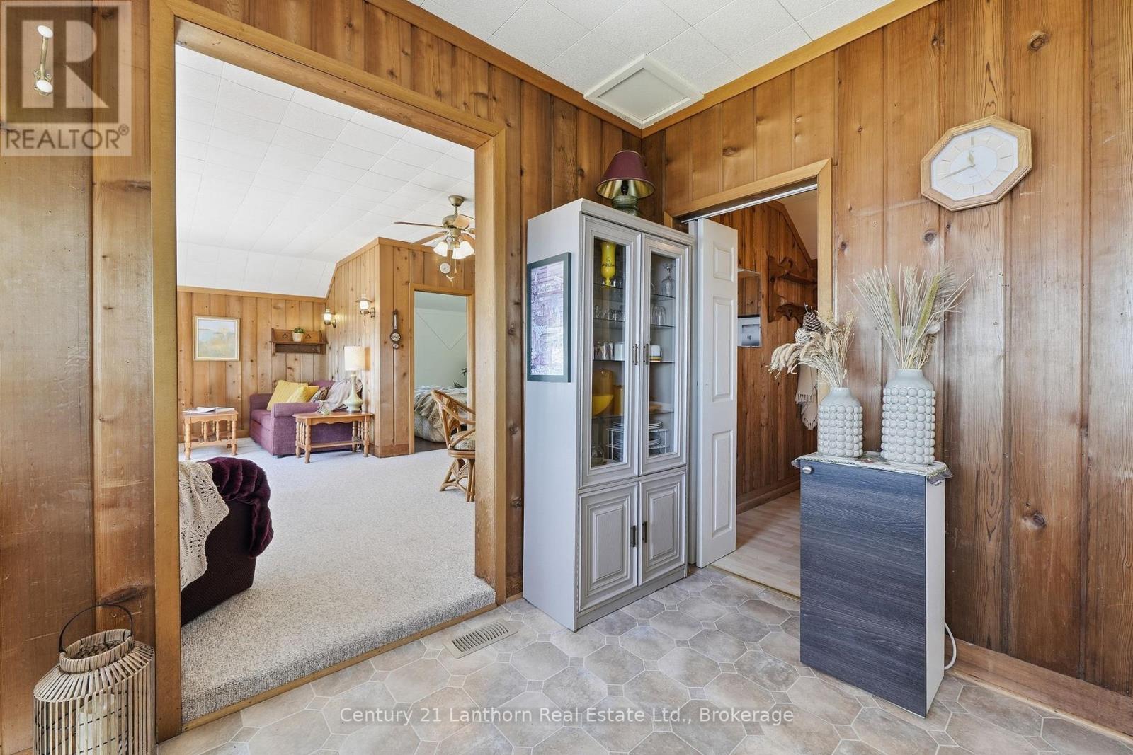 1051 Lakeside Drive, Prince Edward County, Ontario  K0K 1T0 - Photo 17 - X13150976