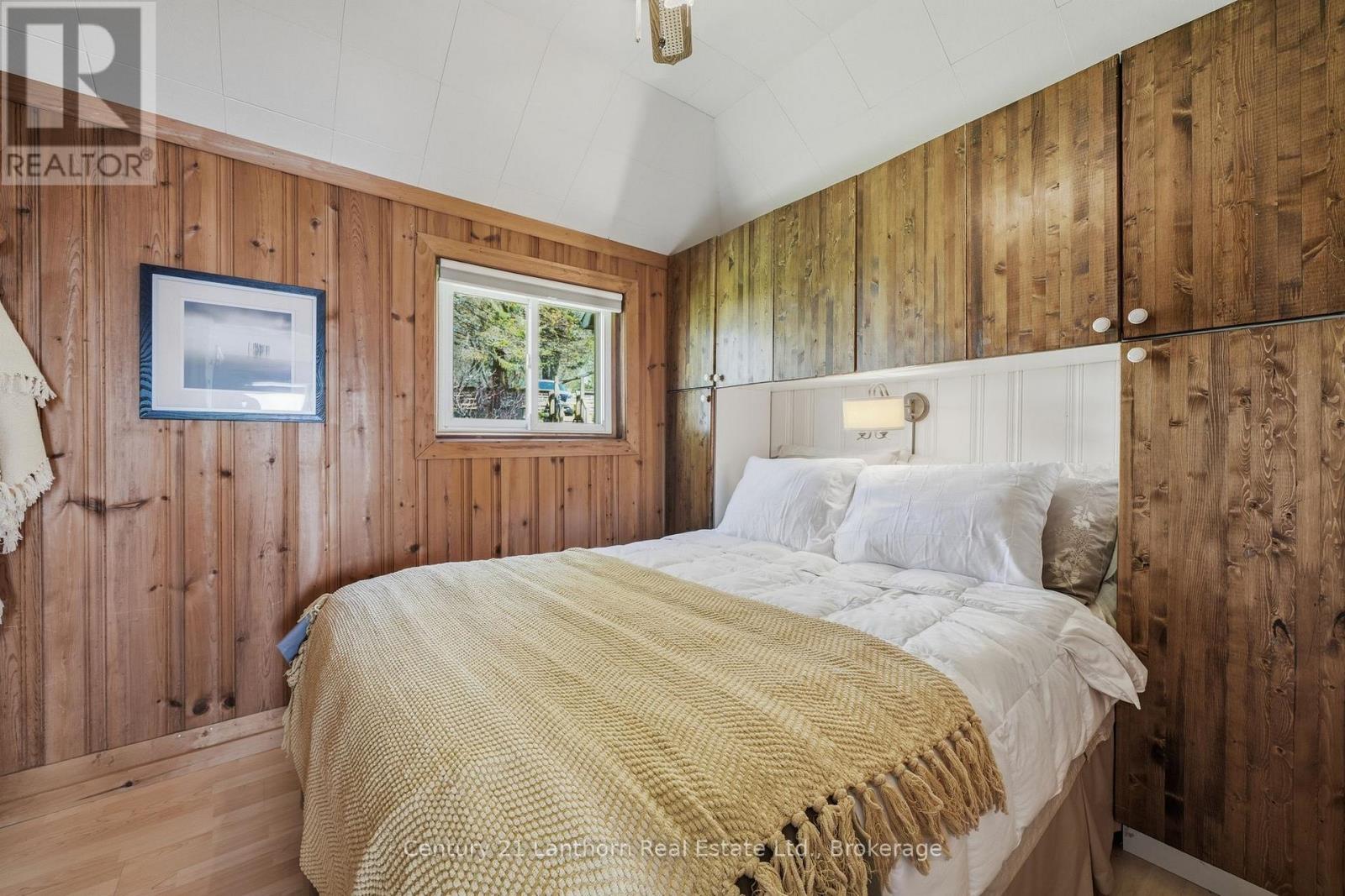 1051 Lakeside Drive, Prince Edward County, Ontario  K0K 1T0 - Photo 18 - X13150976