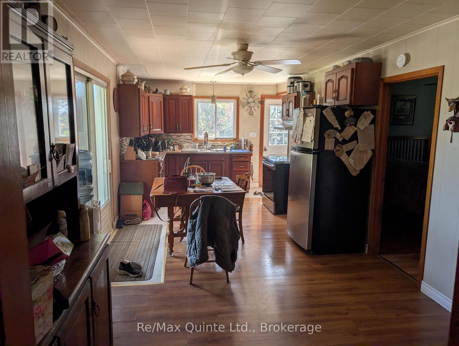 566 Old Milford Road, Prince Edward County, Ontario  K0K 2T0 - Photo 12 - X13151004