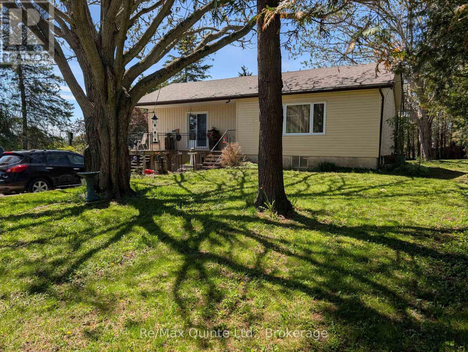 566 Old Milford Road, Prince Edward County, Ontario  K0K 2T0 - Photo 2 - X13151004