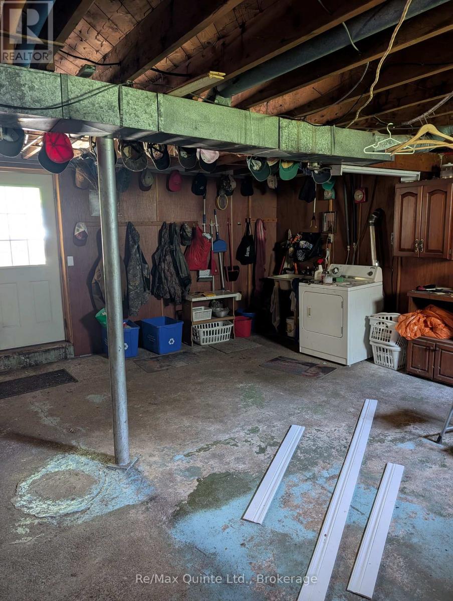 566 Old Milford Road, Prince Edward County, Ontario  K0K 2T0 - Photo 20 - X13151004