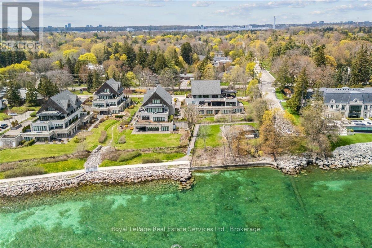 30 - 10 Maple Grove Drive, Oakville, Ontario  L6J 0E1 - Photo 5 - W13114088