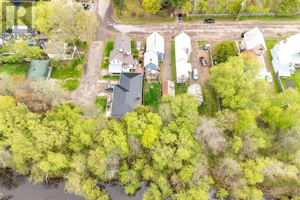 408 Moffat Street, Pembroke, Ontario  K8A 3X9 - Photo 47 - X12845756