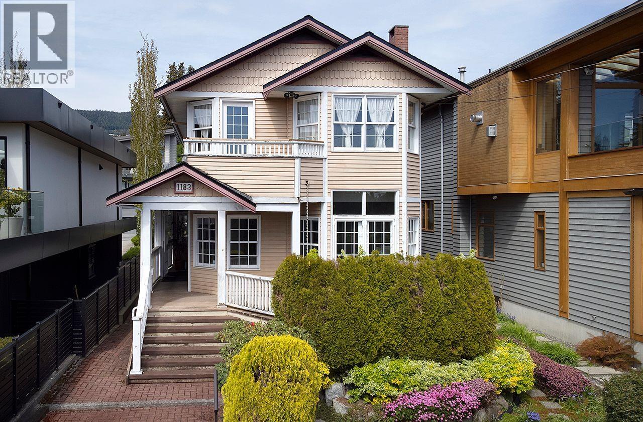 1183 DUCHESS AVENUE, West Vancouver, British Columbia