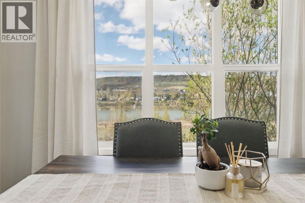 42 Riviera View, Cochrane, Alberta  T4C 0Y7 - Photo 12 - A2311543