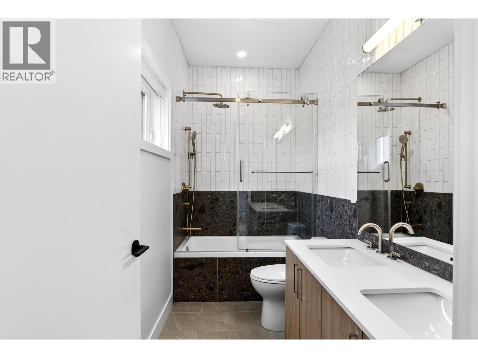 2 2741 E 7th Avenue, Vancouver, British Columbia  V5M 1T8 - Photo 18 - R3125624