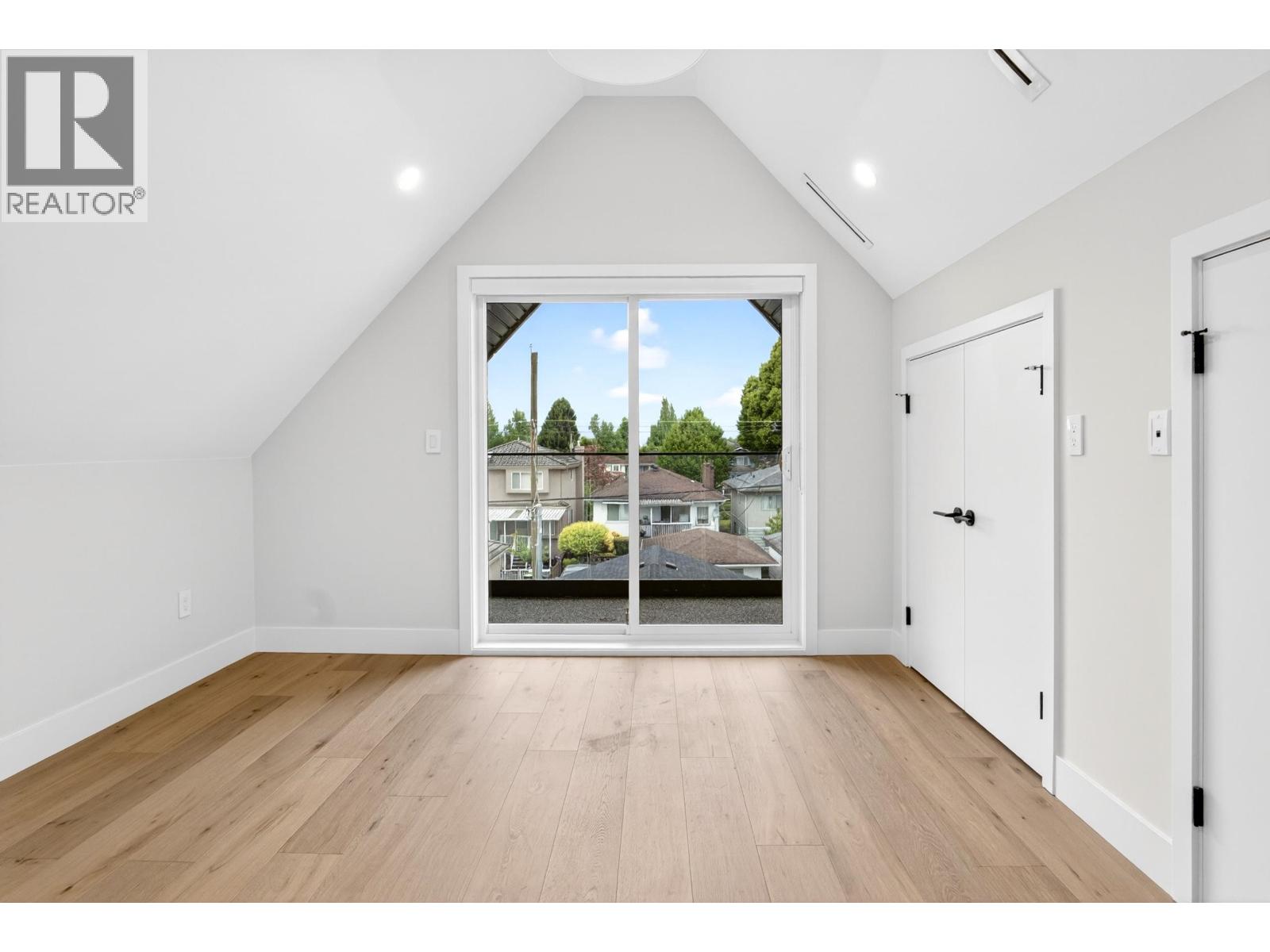 2 2741 E 7th Avenue, Vancouver, British Columbia  V5M 1T8 - Photo 21 - R3125624