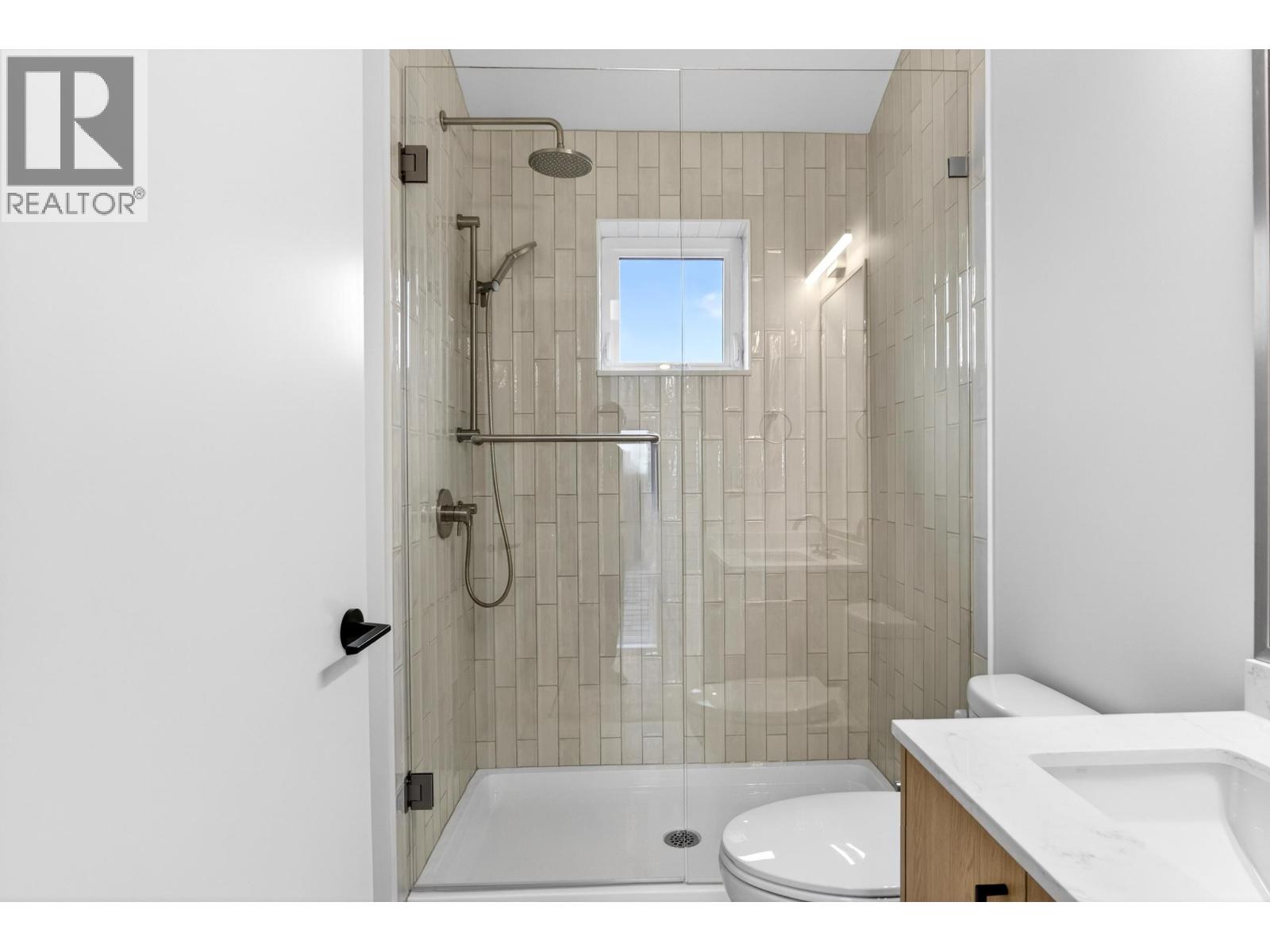 2 2741 E 7th Avenue, Vancouver, British Columbia  V5M 1T8 - Photo 7 - R3125624