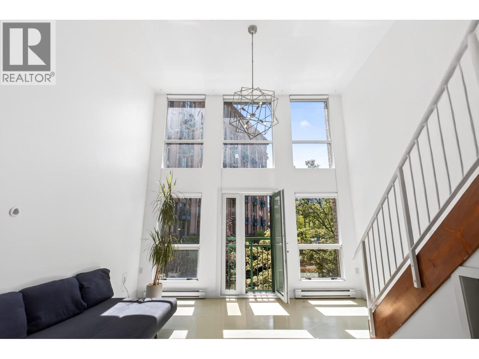 309 1 E Cordova Street, Vancouver, British Columbia  V6A 4H3 - Photo 5 - R3125655