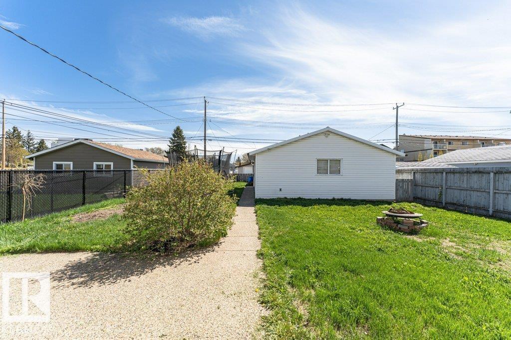 8721 154 St Nw, Edmonton, Alberta  T5R 1S6 - Photo 21 - E4488805