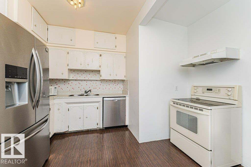 8721 154 St Nw, Edmonton, Alberta  T5R 1S6 - Photo 5 - E4488805