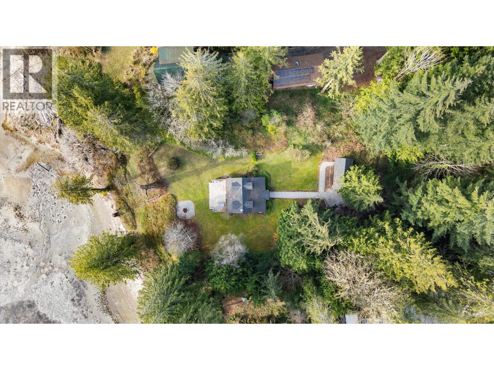 6129 Sechelt Inlet Road, Sechelt, British Columbia  V7Z 0L3 - Photo 39 - R3125659