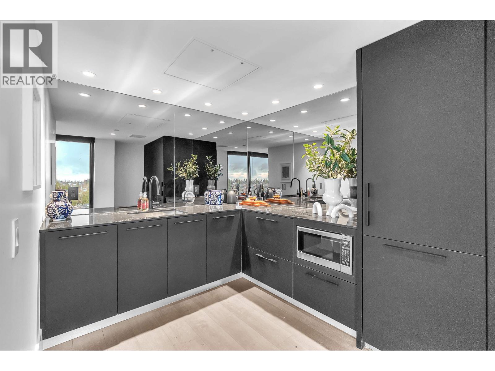 7xx 2729 Kingsway, Vancouver, British Columbia  V5R 0M6 - Photo 20 - R3125688