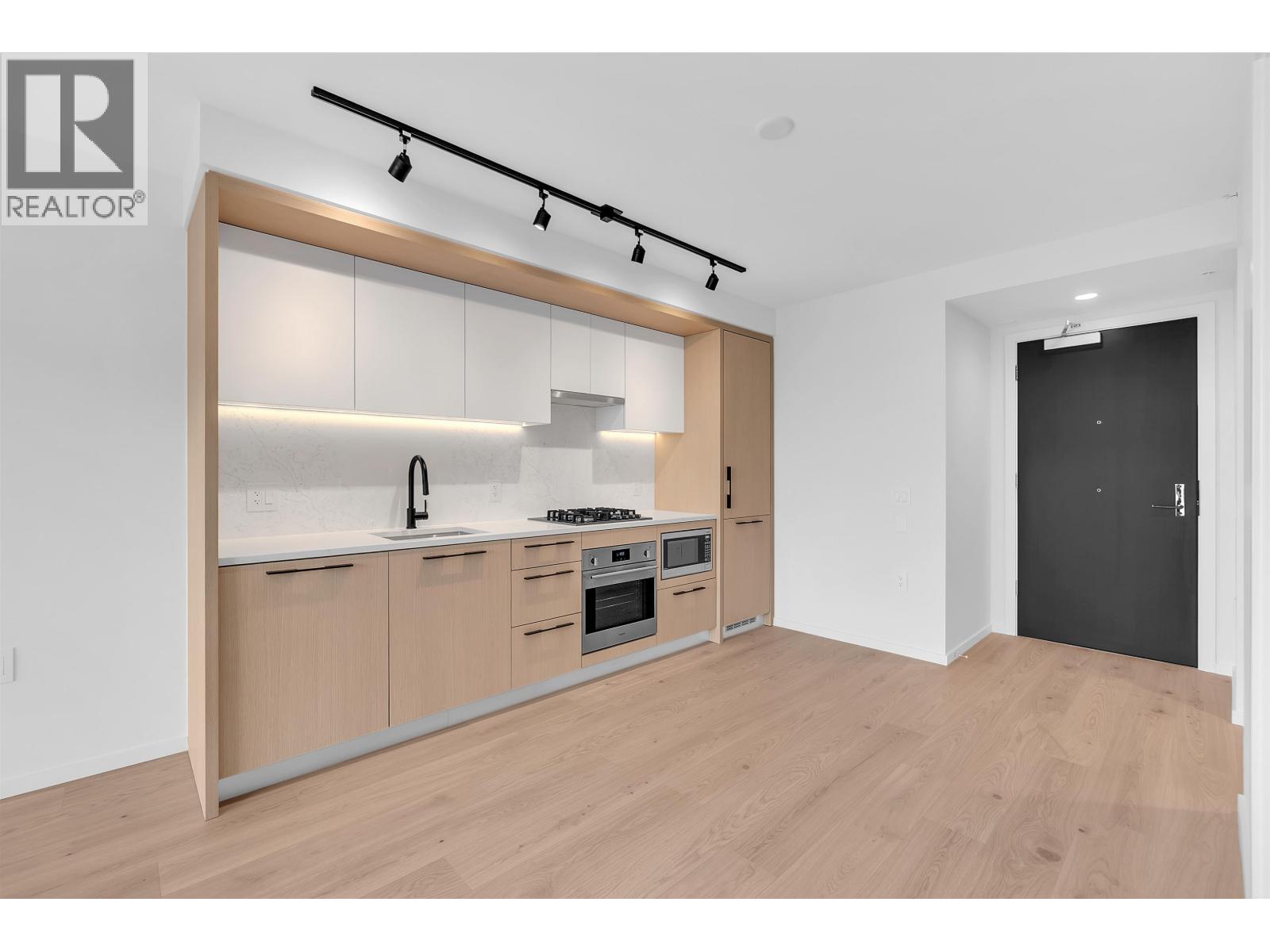 7xx 2729 Kingsway, Vancouver, British Columbia  V5R 0M6 - Photo 8 - R3125688
