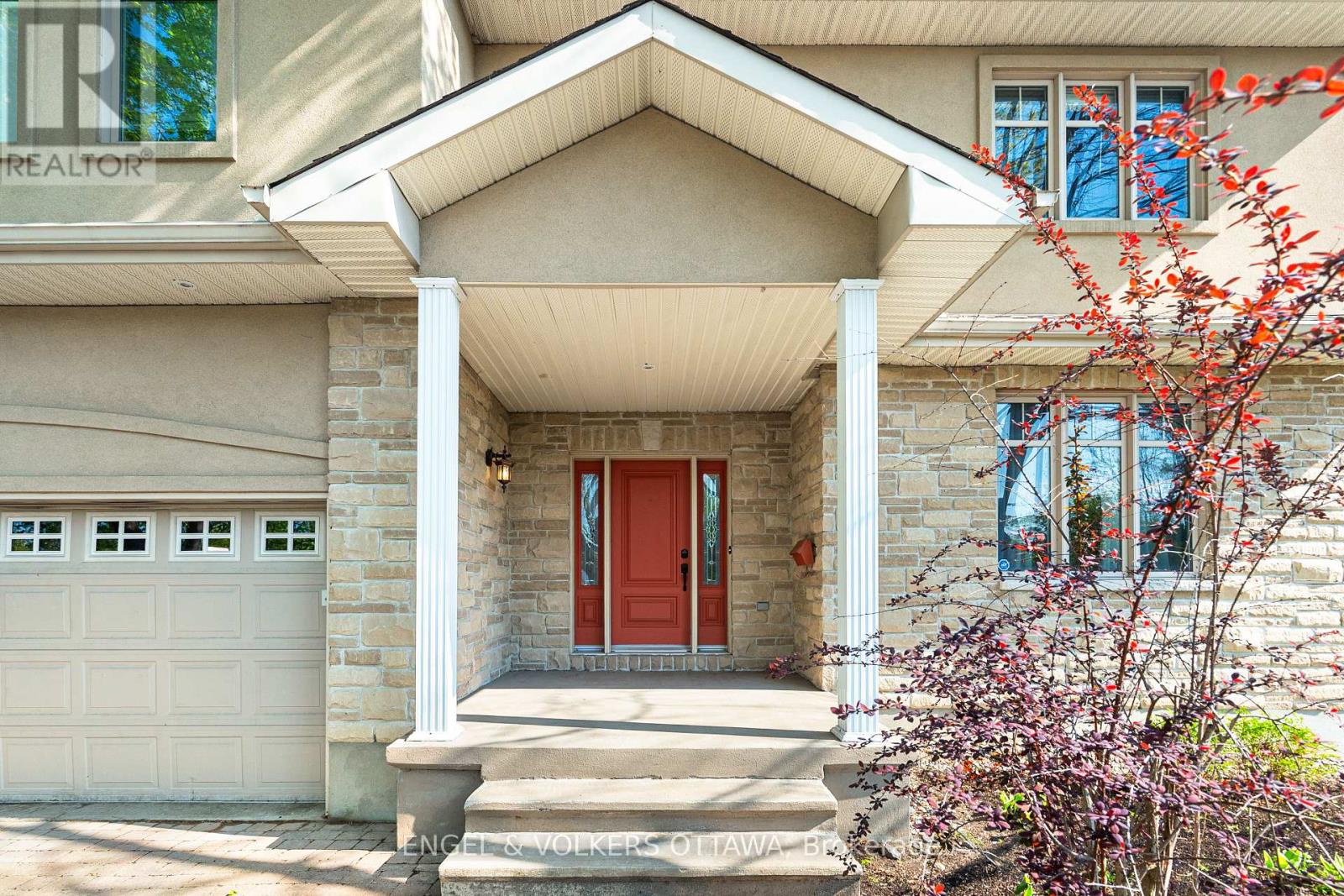 1130 Emperor Avenue, Ottawa, Ontario K1Z 8C1 - Photo 2 - X13150910